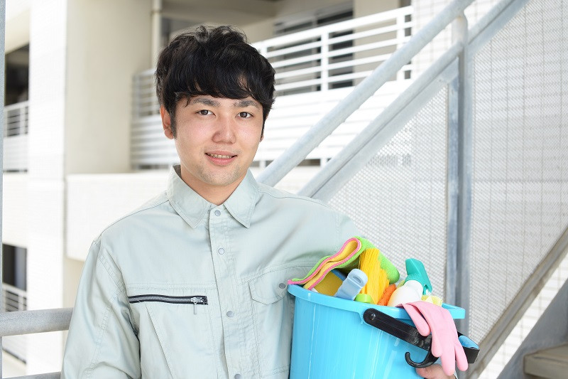 清掃会社を京都で営み若手のスタッフが中心に頑張っています